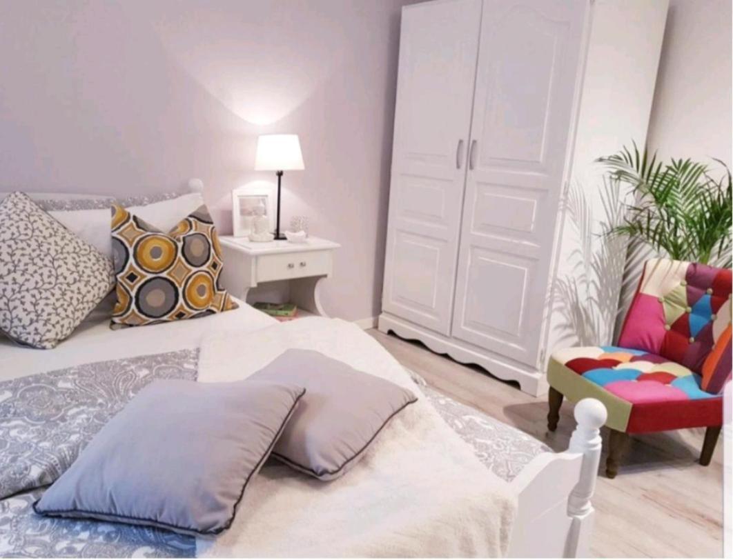 Lily Apartment